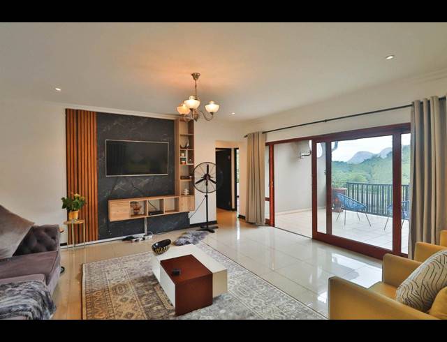 4 BEDROOM HOUSE FOR SALE IN MEERHOF